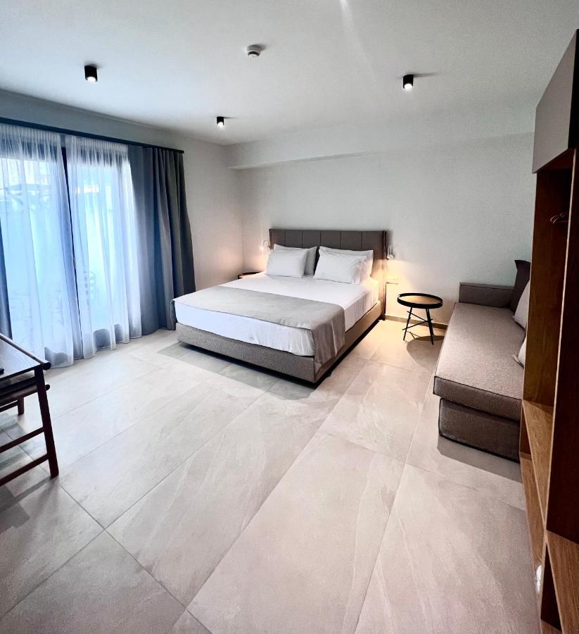 La Mer Luxury Apartments Ierissos Dış mekan fotoğraf