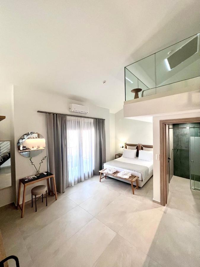 La Mer Luxury Apartments Ierissos Dış mekan fotoğraf
