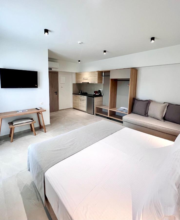 La Mer Luxury Apartments Ierissos Dış mekan fotoğraf