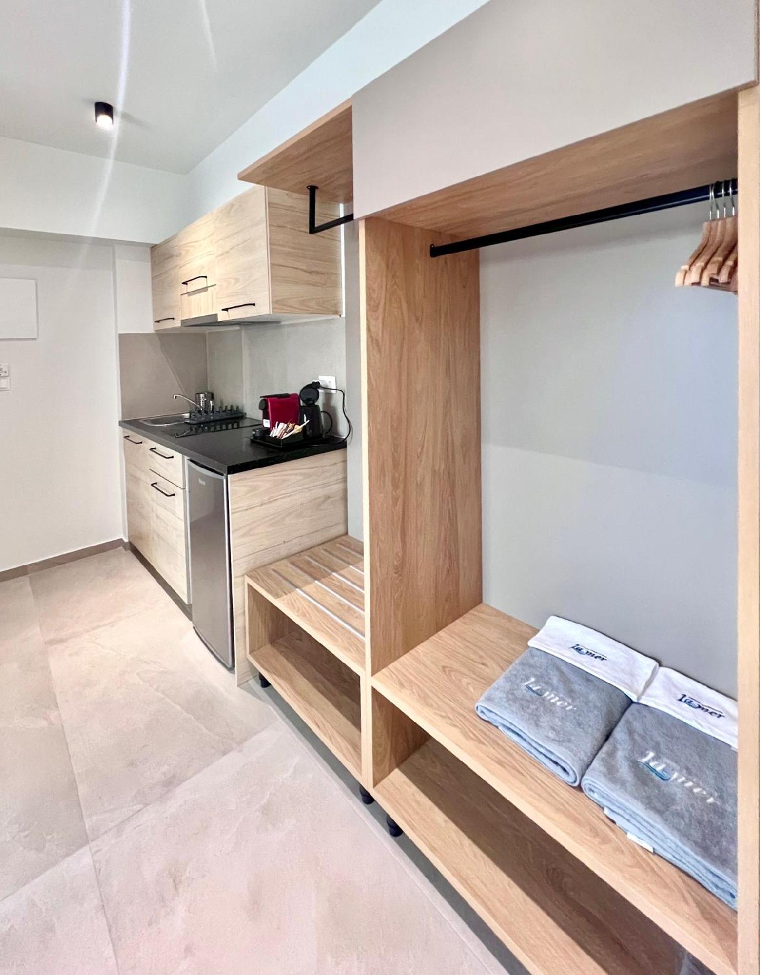 La Mer Luxury Apartments Ierissos Dış mekan fotoğraf