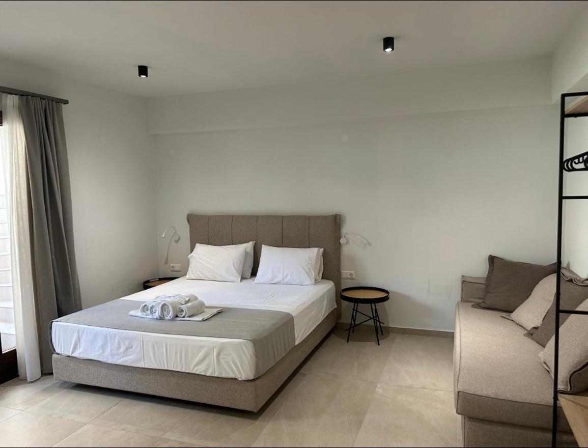 La Mer Luxury Apartments Ierissos Dış mekan fotoğraf